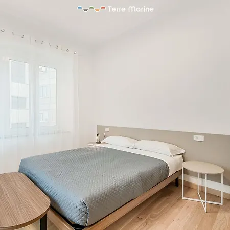 Le Dimore Dei Fiori, Terre Marine