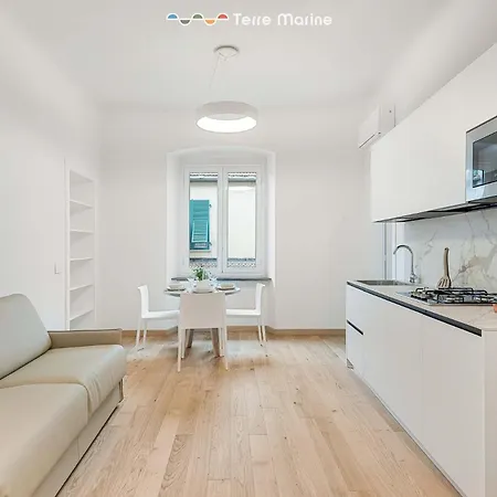 Lägenhet Le Dimore Dei Fiori, Terre Marine