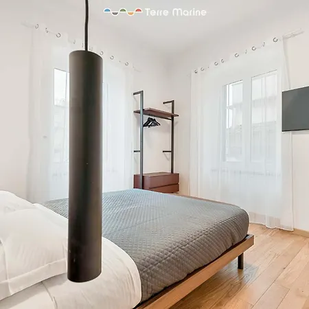 Le Dimore Dei Fiori, Terre Marine *