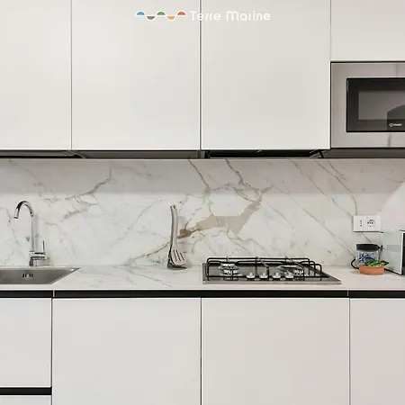 Lägenhet Le Dimore Dei Fiori, Terre Marine