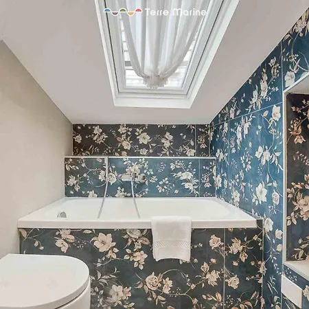 Apartment Le Dimore Dei Fiori, Terre Marine La Spezia