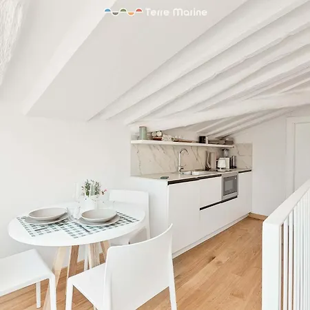 Le Dimore Dei Fiori, Terre Marine 斯培西亚