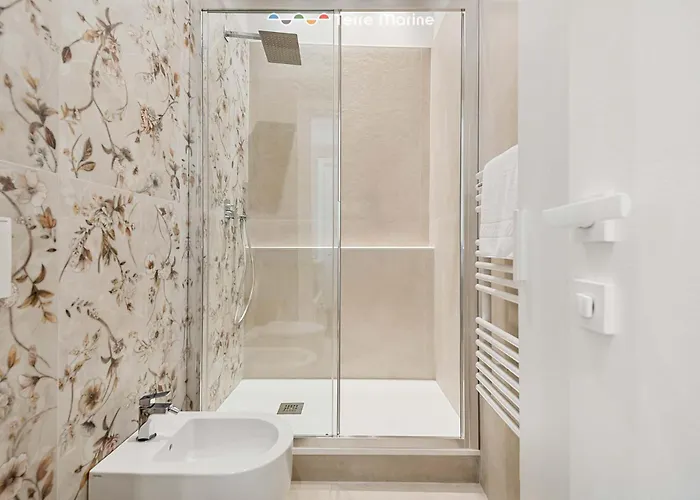 Le Dimore Dei Fiori, Terre Marine