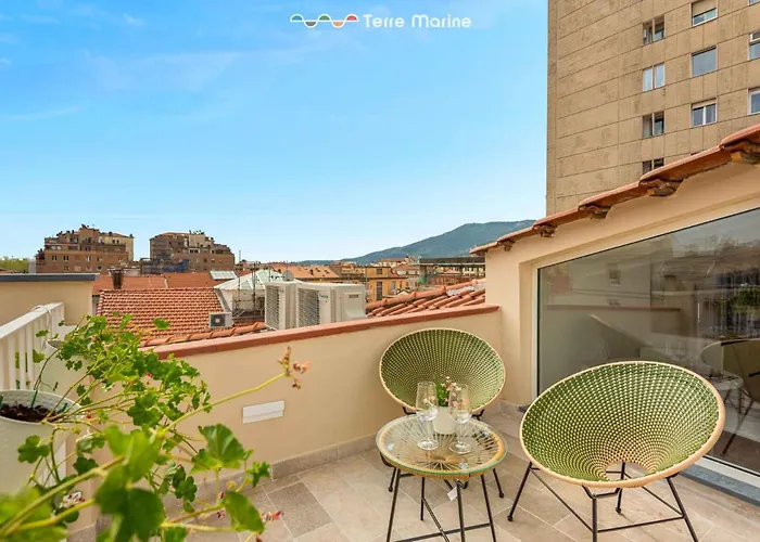 Le Dimore Dei Fiori, Terre Marine Апартаменти Ла-Спеція