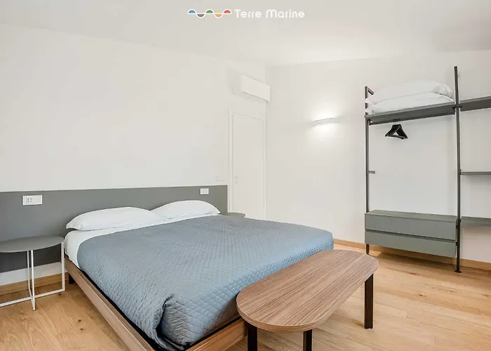 Le Dimore Dei Fiori, Terre Marine La Spezia