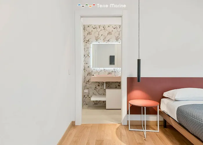 Le Dimore Dei Fiori, Terre Marine * La Spezia