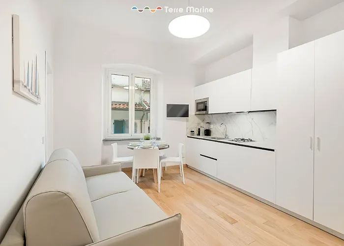 Apartment Le Dimore Dei Fiori, Terre Marine La Spezia