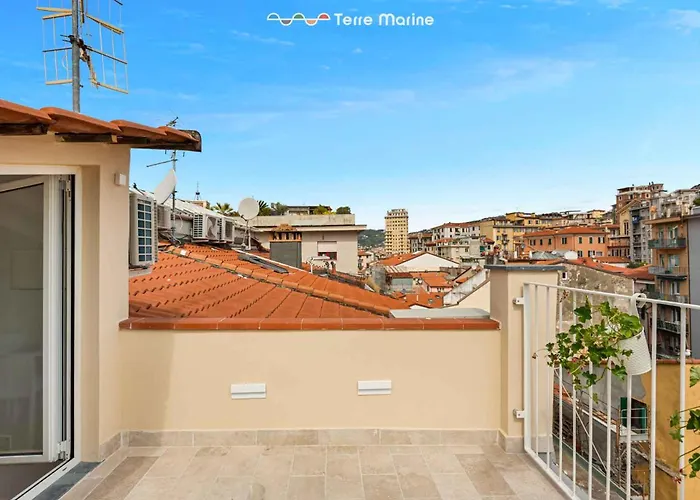 Le Dimore Dei Fiori, Terre Marine * Ла-Спеція